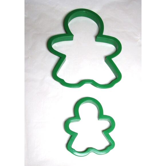 Wilton Cookie Cutters Snowman or Gingerbread Man Green Plastic Set of Two - Picture 1 of 2